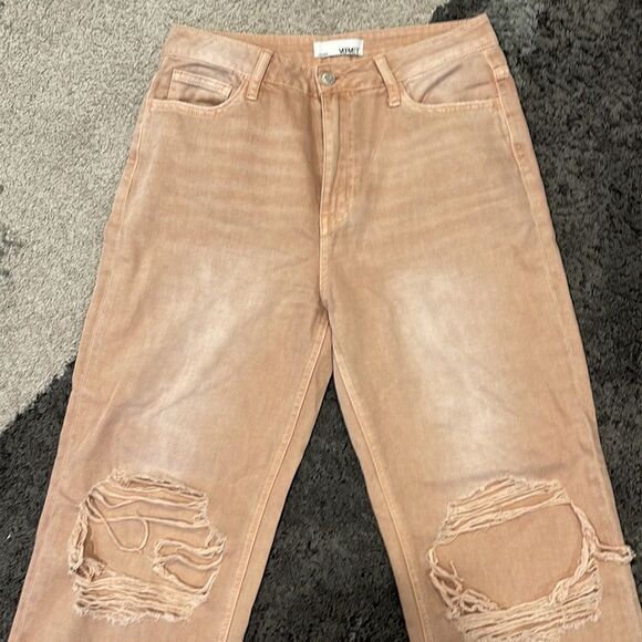 Vervet Vintage Crop Flare in Misty Rose - Picture 7 of 10